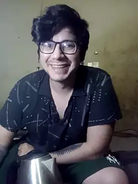 thecatblack1998 online show from March 22, 4:39 am