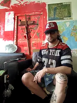 Ozomitro online show from April 4, 9:50 am