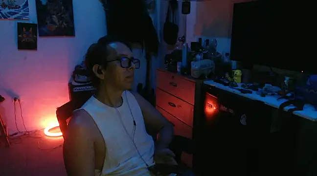 Snapshot of Pit_xxz chatting on December 4, 5:16 am Pit xxz online show from December 4, 5:16 am