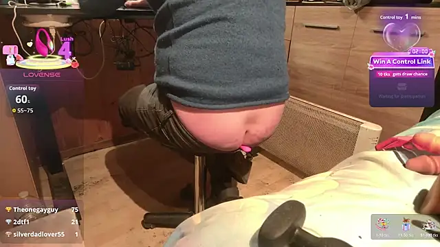 misteryman1956 online show from April 4, 2:36 pm