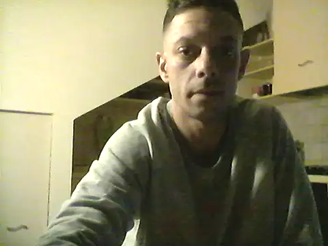 FrettedLodine online show from November 27, 10:35 pm