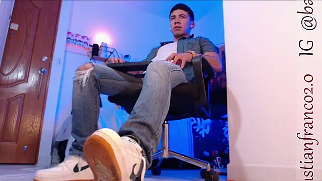 marc ginale online show from December 20, 11:26 pm