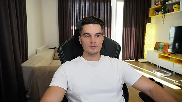 Snapshot of billypassion chatting on September 20, 1:33 pm billypassion online show from September 20, 1:33 pm
