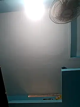 uthaman2271 online show from February 28, 2:09 am