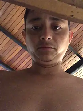 isacalejandroo online show from January 27, 2:35 pm