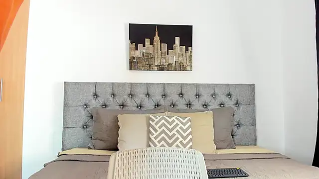 Justin therox online show from February 18, 11:19 pm