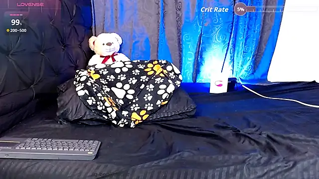 benji hoter online show from January 18, 12:23 am