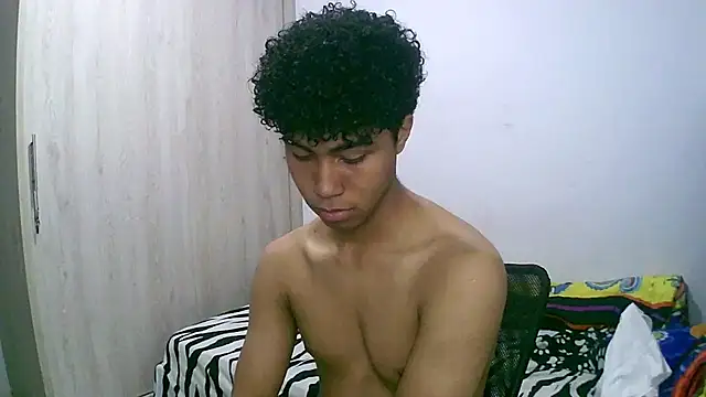 sexy diamante  online show from October 23, 10:35 pm