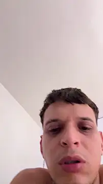 ArturoDelgado1 online show from April 13, 5:02 pm