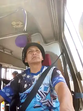 ardiente47 online show from October 19, 5:49 pm