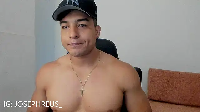 Snapshot of joseph_taylor_ chatting on February 27, 3:05 pm joseph taylor online show from February 27, 3:05 pm