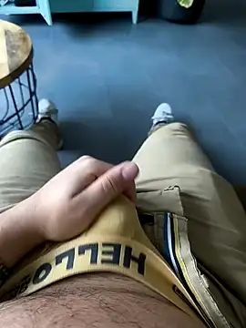 cricrimsBarcelona online show from January 31, 7:29 am