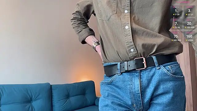 cute mark online show from April 7, 6:02 am