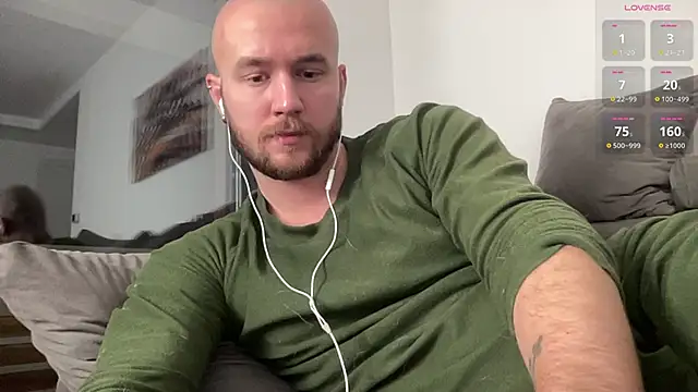 Snapshot of cute_mark chatting on December 12, 4:26 am cute mark online show from December 12, 4:26 am