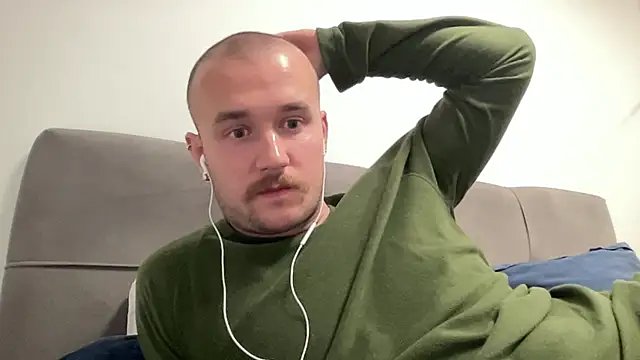 Snapshot of cute_mark chatting on December 21, 5:40 pm cute mark online show from December 21, 5:40 pm
