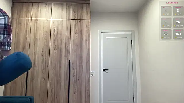 cute mark online show from February 10, 2:00 pm