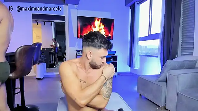 Maximo Marcelo online show from January 13, 11:06 pm