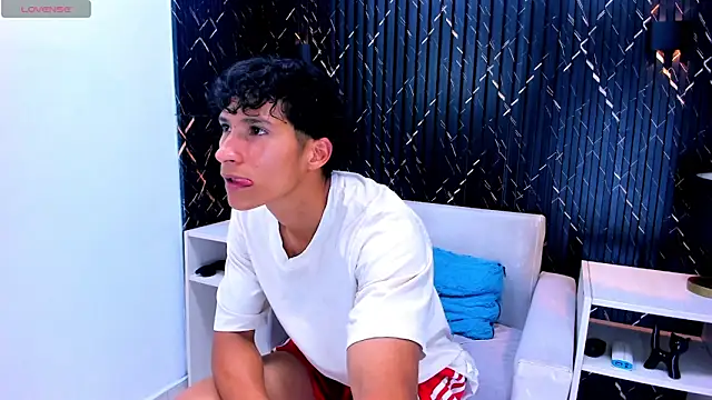 JustinSoler online show from October 2, 10:03 pm