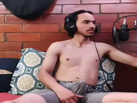 Juanp2711 online show from November 29, 8:11 pm