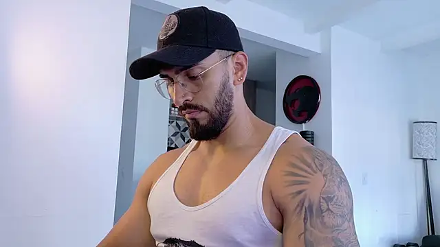 tony muscle online show from January 17, 8:44 pm