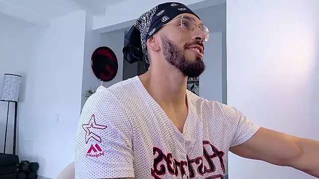 tony muscle online show from October 14, 8:38 pm