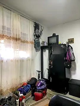 Jestebanano online show from November 18, 1:04 pm