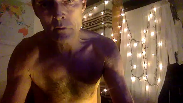 TowaFreespirit online show from December 5, 10:45 pm