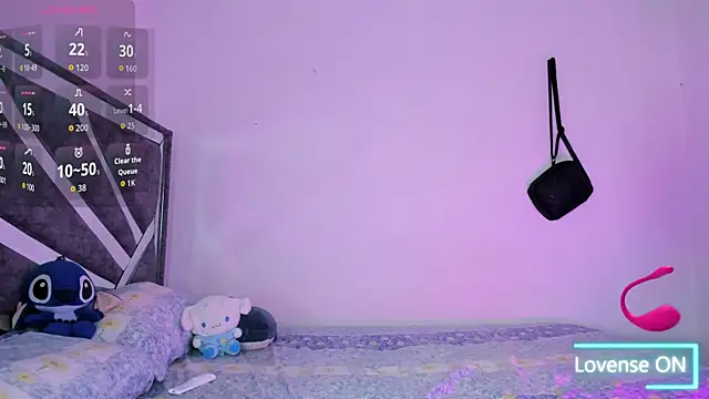 ander deimond  online show from October 7, 2:21 pm