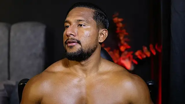 CallumMuscle online show from November 14, 11:39 pm