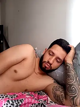 maxXximo777 online show from December 12, 5:15 pm