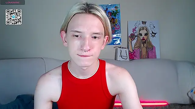 Snapshot of Ron_Vils chatting on September 29, 8:57 am Ron Vils online show from September 29, 8:57 am