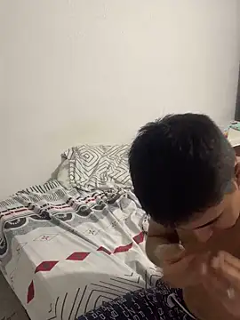 roguer darkk online show from March 17, 3:47 am
