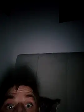 Genuinely-Shy-37 online show from January 6, 2:15 am