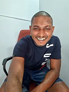 dmancams1874 online show from November 3, 12:30 pm