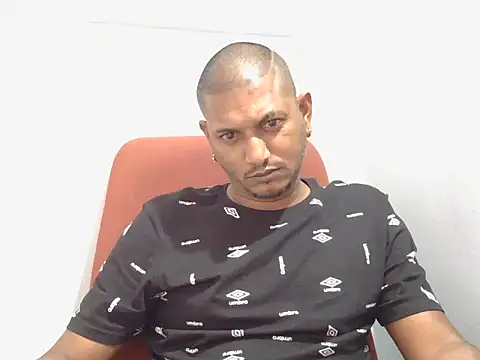 dmancams1874 online show from November 22, 10:37 am