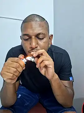 dmancams1874 online show from November 9, 1:37 pm