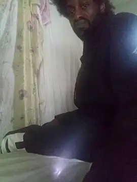 DevinToore online show from April 18, 6:42 pm