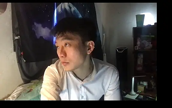 Snapshot of ex199212 chatting on February 15, 12:27 am ex199212 online show from February 15, 12:27 am