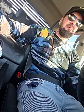 Beardedtattood online show from October 14, 1:51 pm