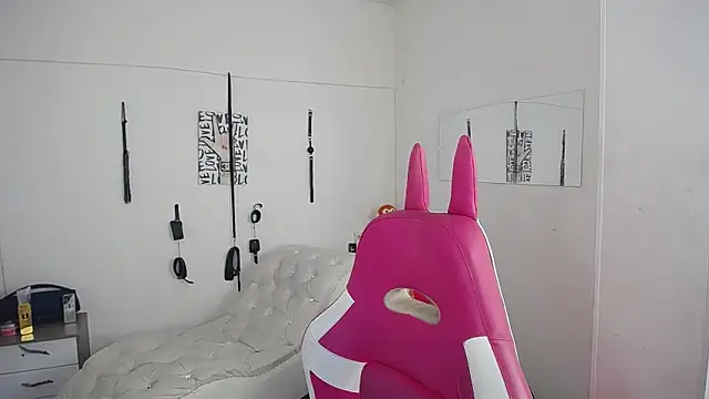 Leonard Price online show from November 25, 4:47 am