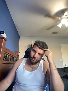 Snapshot of MasterKvn chatting on December 19, 9:06 pm MasterKvn online show from December 19, 9:06 pm