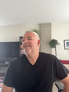 aarosteev2 online show from May 29, 1:54 pm