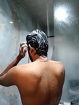 skinnyyyyyyyyy online show from March 2, 5:08 am