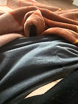 lapa525 online show from February 13, 1:59 pm