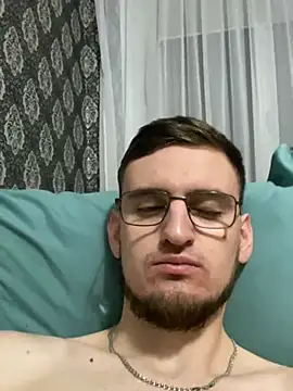 GrahamSouth online show from December 28, 12:26 am