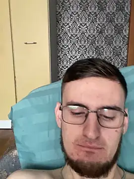 GrahamSouth online show from December 25, 5:26 am