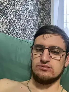 GrahamSouth online show from December 11, 3:04 am