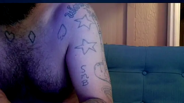 NaughtyFucker4u269 online show from February 21, 6:53 pm