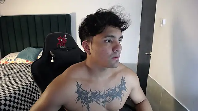 man dur07 online show from October 15, 6:48 pm