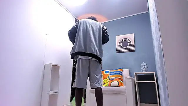 LarryCollin online show from January 6, 3:09 am